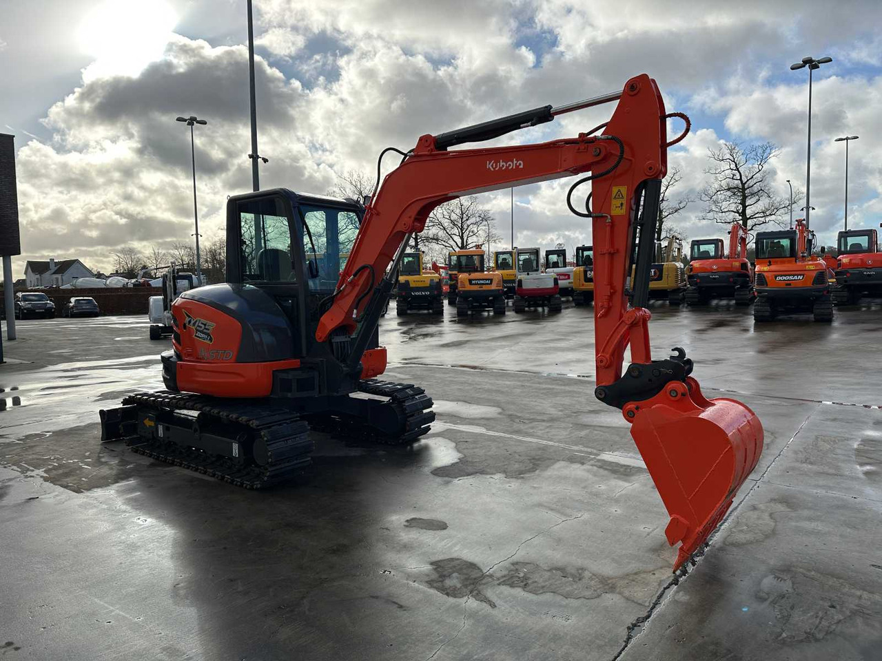 Kubota KX155-5 - Ekskavator me zinxhirë: foto 3 Kubota KX155-5 - Ekskavator me zinxhirë: foto 3