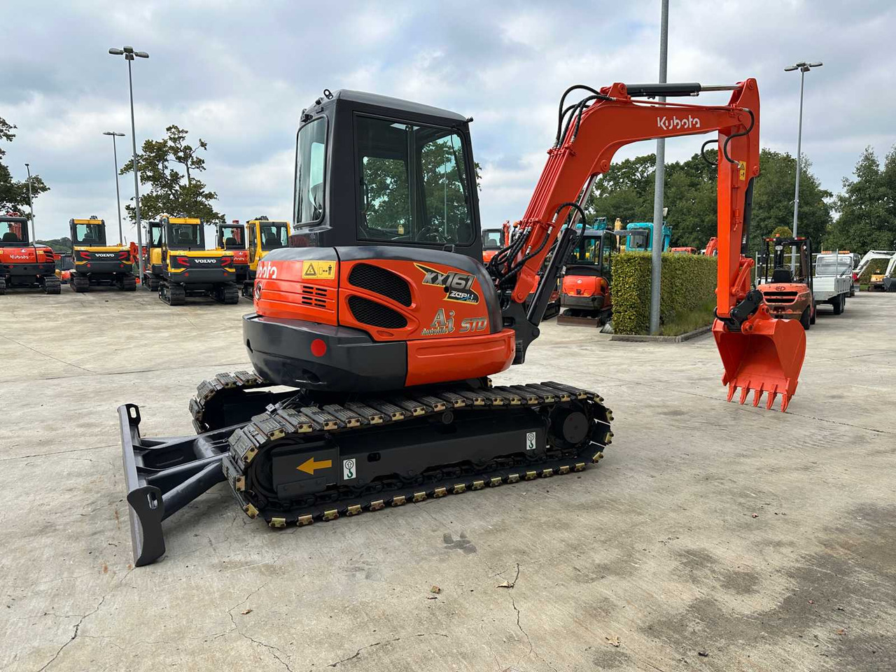 Kubota KX161-3SZ - Ekskavator me zinxhirë: foto 4 Kubota KX161-3SZ - Ekskavator me zinxhirë: foto 4