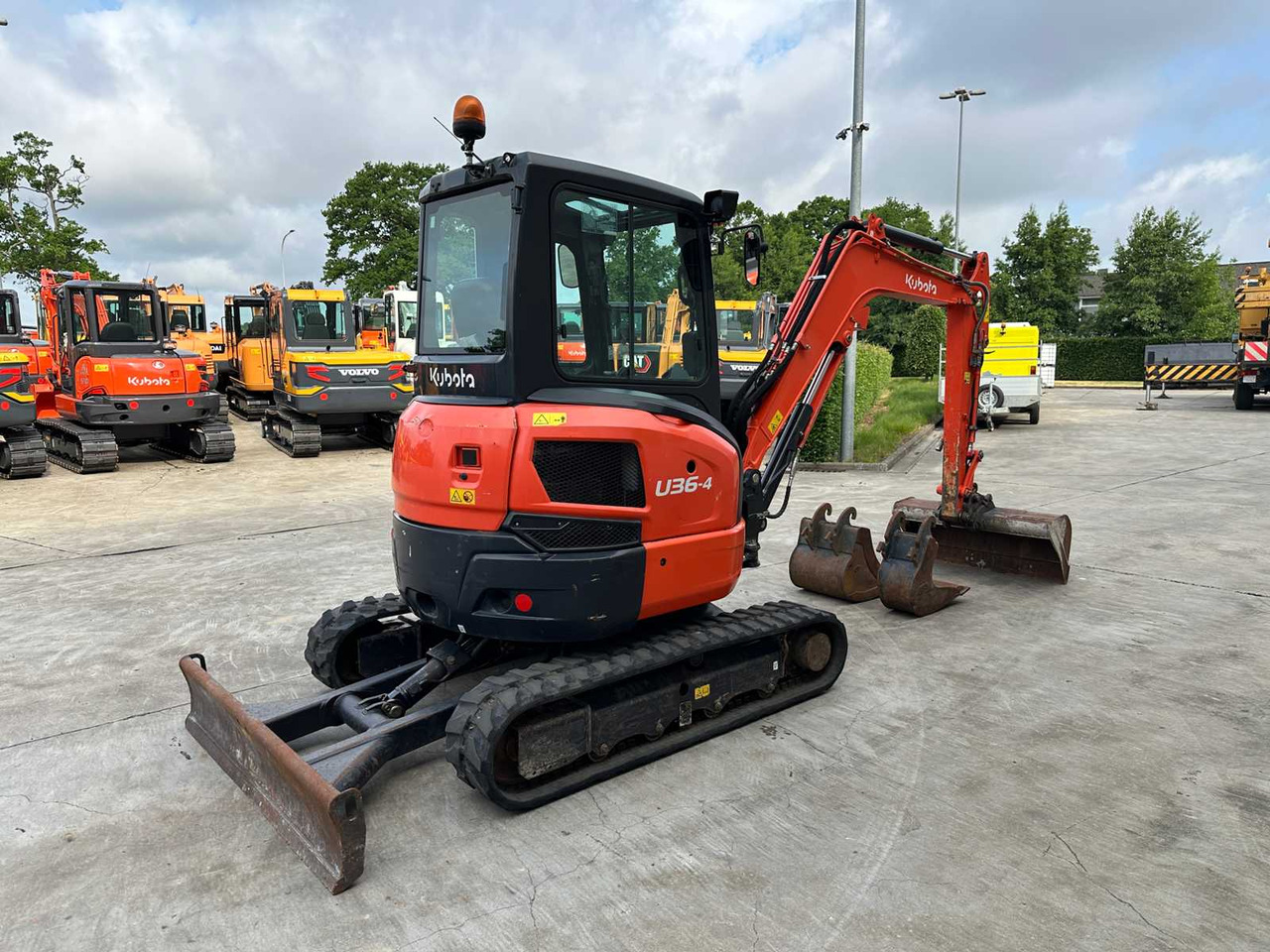 Kubota U36-4 - Miniekskavator: foto 4 Kubota U36-4 - Miniekskavator: foto 4