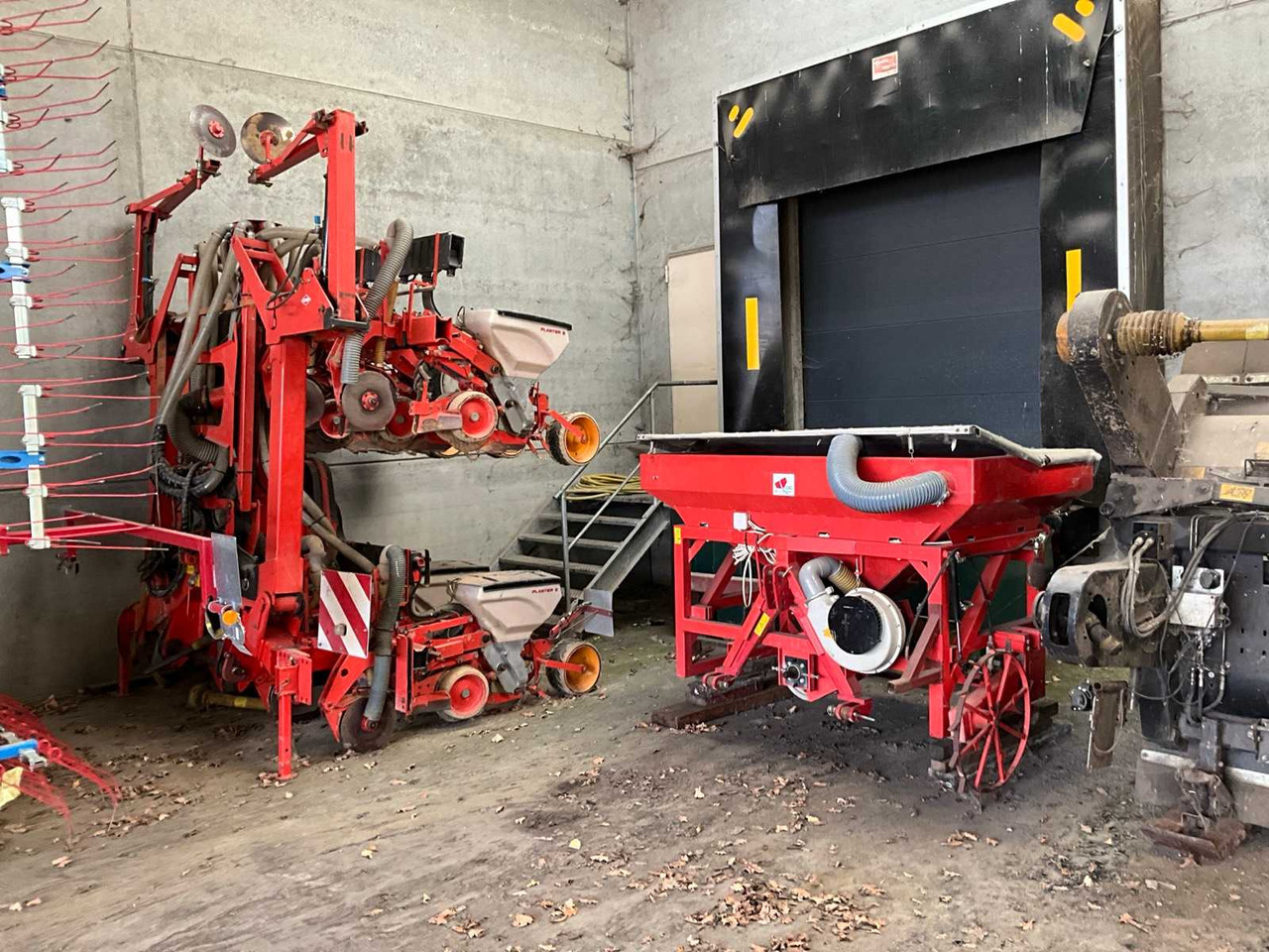 Kuhn Planter 2 - Makinë mbjellëse precize: foto 1 Kuhn Planter 2 - Makinë mbjellëse precize: foto 1
