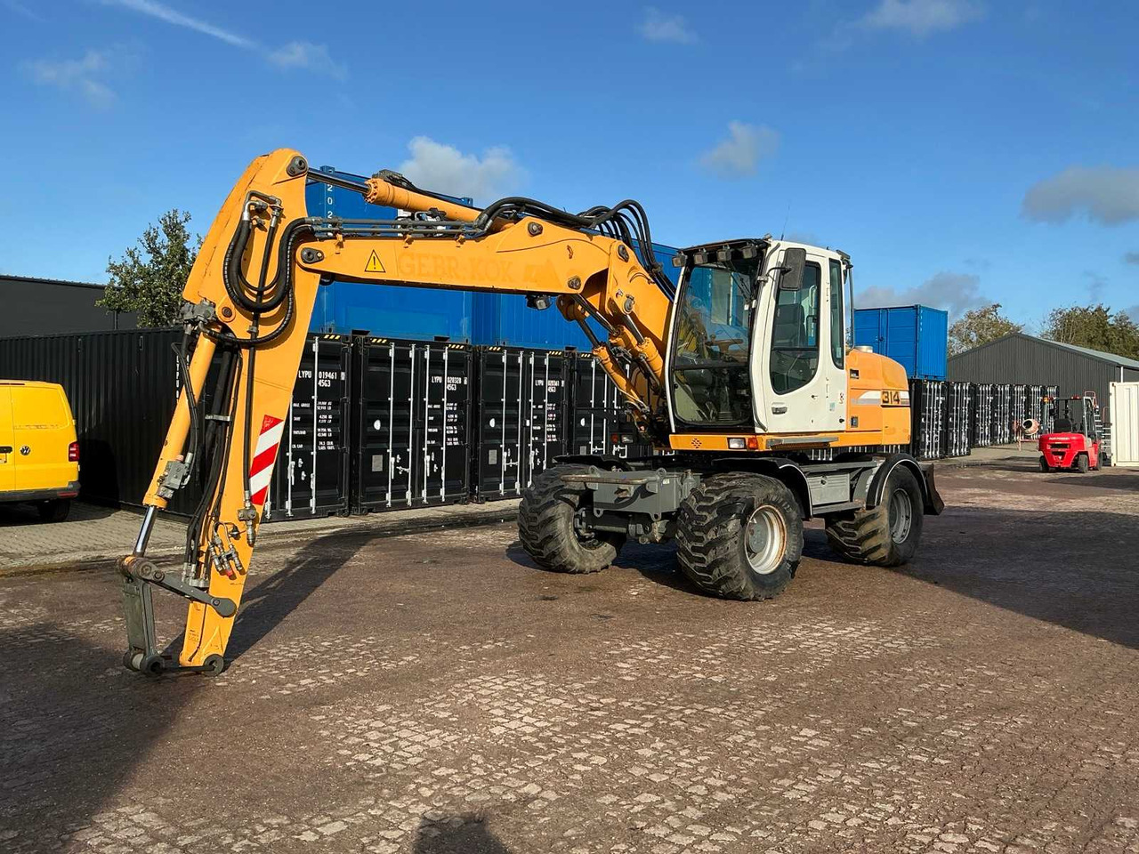 LIEBHERR A314 WHEELED EXCAVATOR - Ekskavator me goma: foto 1 LIEBHERR A314 WHEELED EXCAVATOR - Ekskavator me goma: foto 1