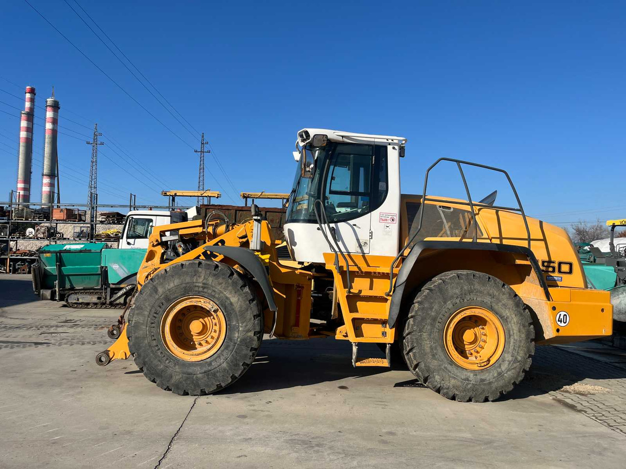 LIEBHERR - L550 - WHEEL LOADER - 2015 - Fadrom me goma: foto 2 LIEBHERR - L550 - WHEEL LOADER - 2015 - Fadrom me goma: foto 2