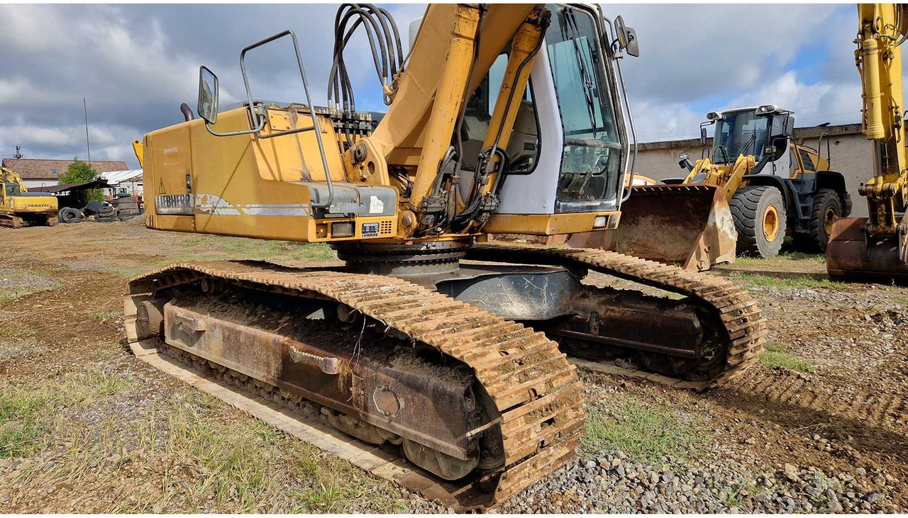 Ekskavator me zinxhirë LIEBHERR R924B: foto 18