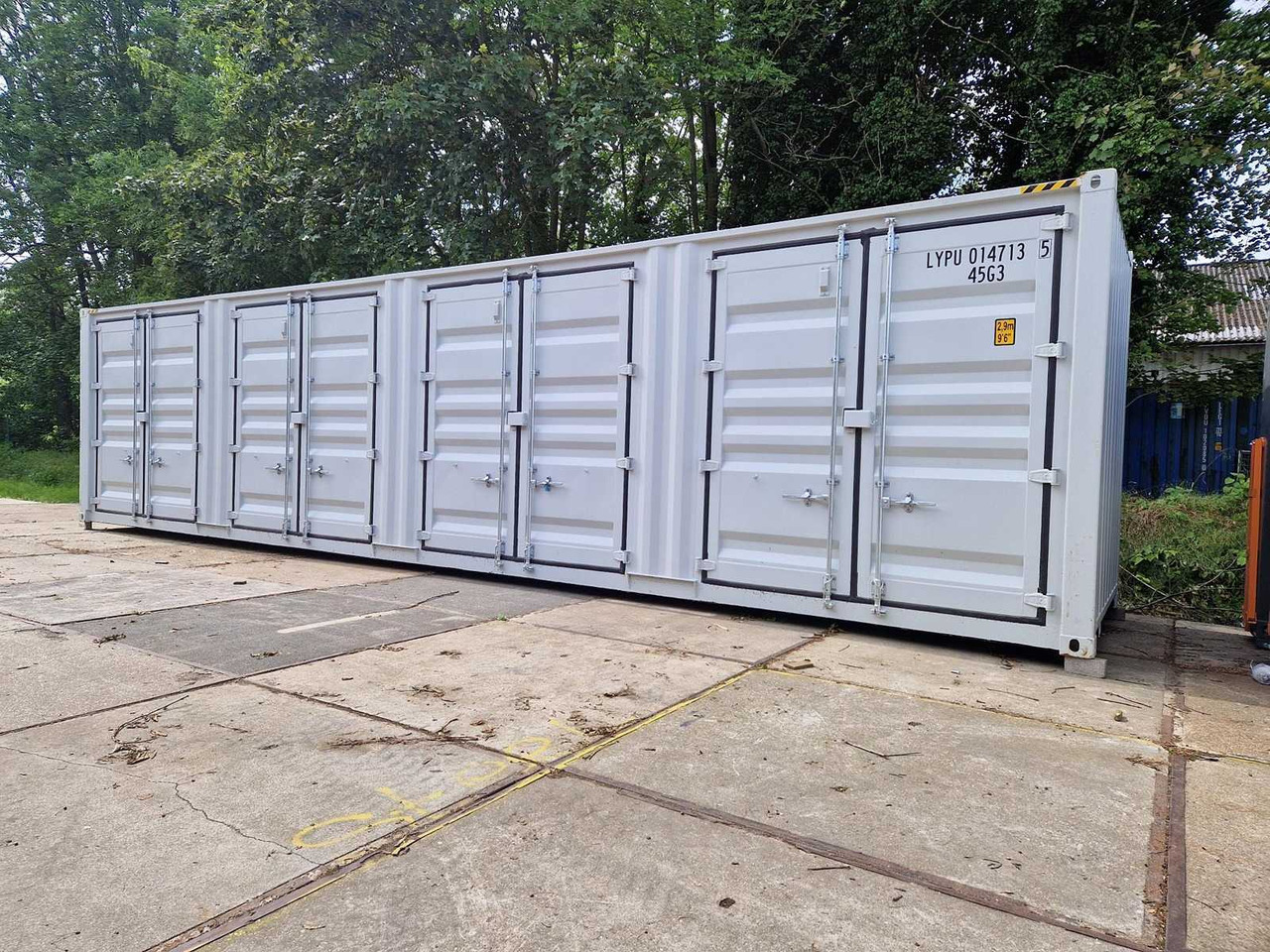 LYPU 40ft HQ met sidedoors - Kontenier transporti: foto 2 LYPU 40ft HQ met sidedoors - Kontenier transporti: foto 2