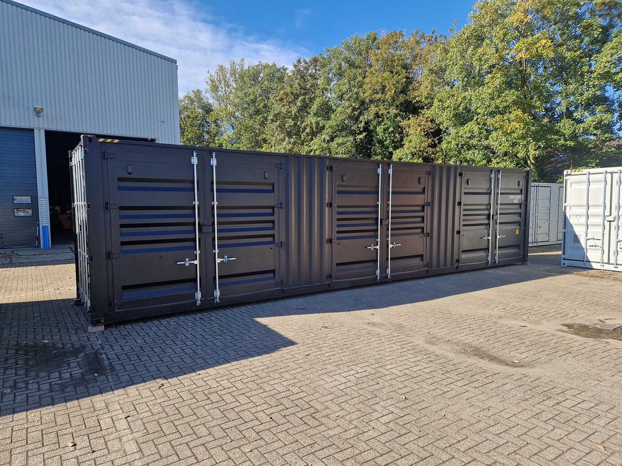 LYPU 40ft high cube zeecontainer met zijdeuren - Kontenier transporti: foto 2 LYPU 40ft high cube zeecontainer met zijdeuren - Kontenier transporti: foto 2