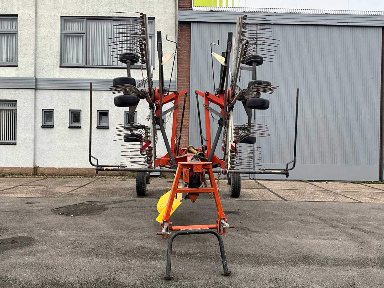 Fella TS 801 - Makineri bujqësore: foto 2 Fella TS 801 - Makineri bujqësore: foto 2