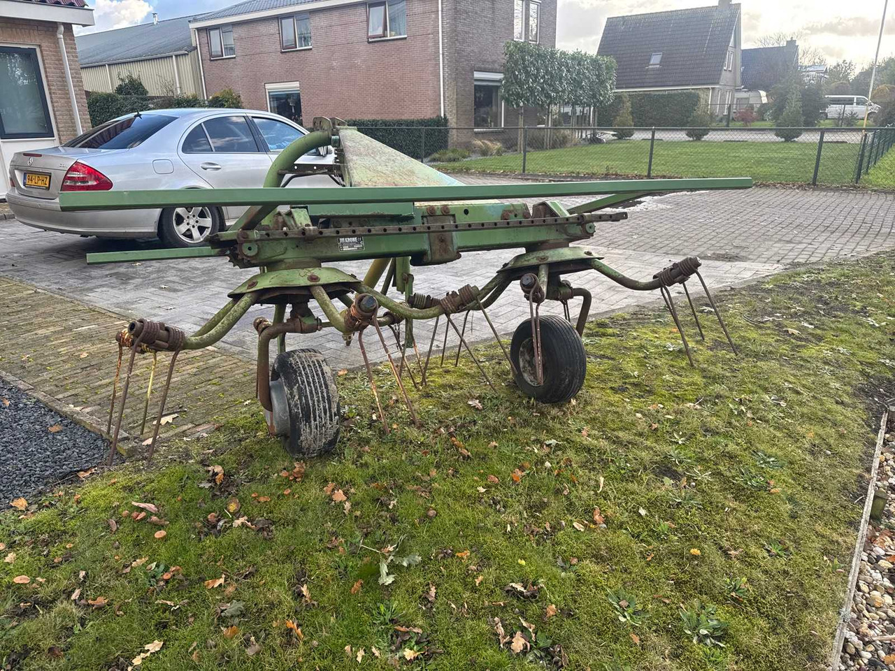 Krone Kw670/6 - Makineri bujqësore: foto 4 Krone Kw670/6 - Makineri bujqësore: foto 4