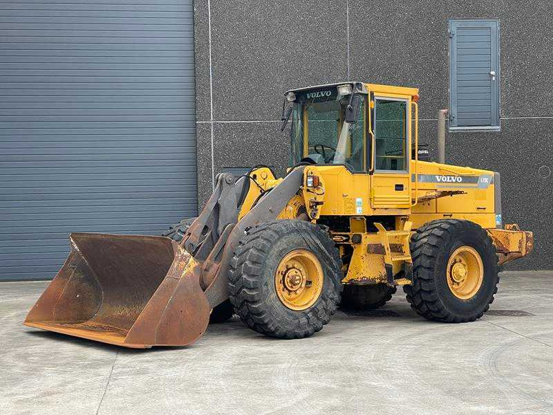 Volvo L 70 C - Makineri ndërtimi: foto 1 Volvo L 70 C - Makineri ndërtimi: foto 1