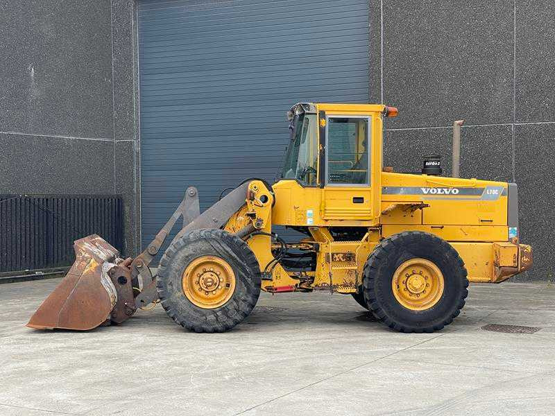Volvo L 70 C - Makineri ndërtimi: foto 2 Volvo L 70 C - Makineri ndërtimi: foto 2