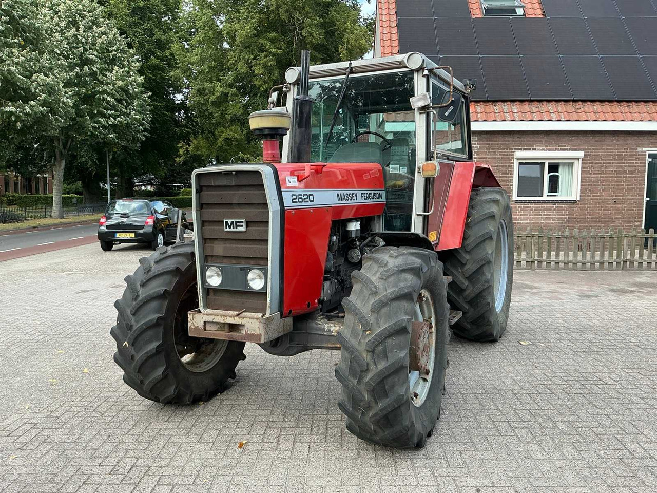 Massey ferguson 2620 - Traktor: foto 2 Massey ferguson 2620 - Traktor: foto 2
