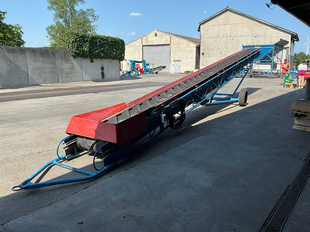 Mobile conveyor belt - toggle clamp - Shirit transportues: foto 3 Mobile conveyor belt - toggle clamp - Shirit transportues: foto 3