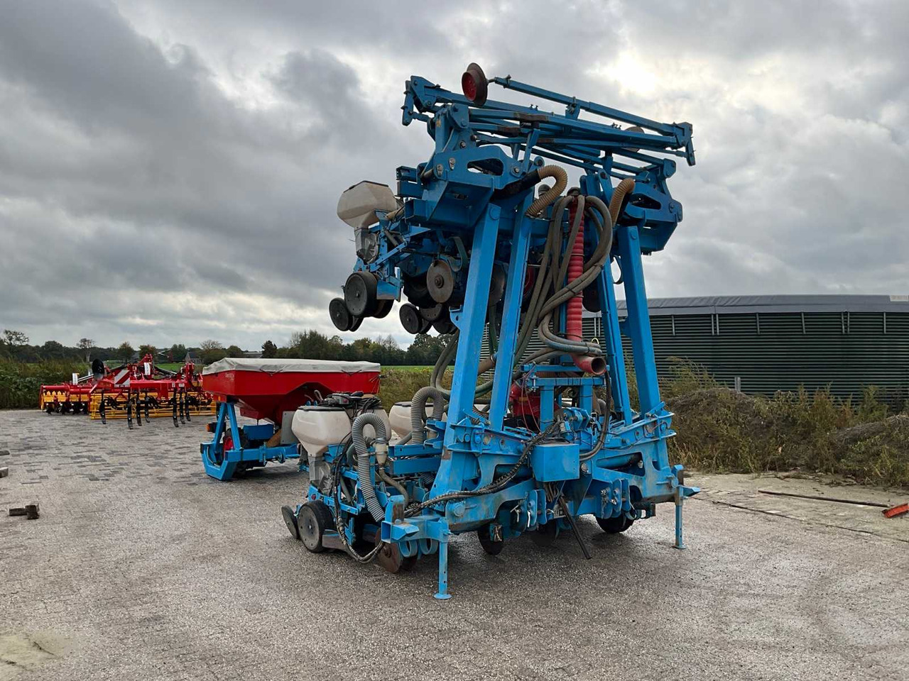 Monosem NG plus-10R - Makinë mbjellëse precize: foto 2 Monosem NG plus-10R - Makinë mbjellëse precize: foto 2