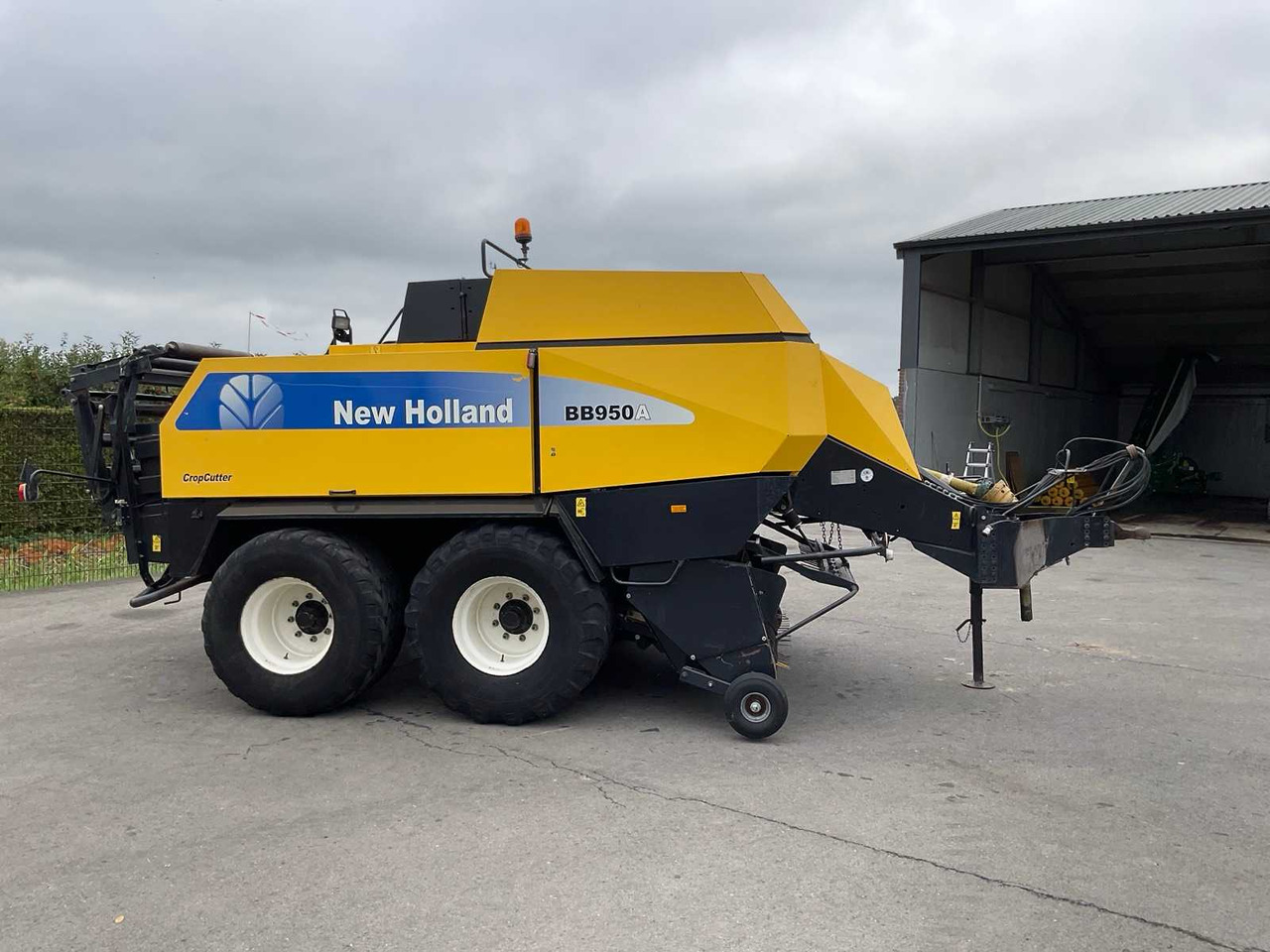 New Holland BB 960 R - Dengmbledhëse katrore: foto 5 New Holland BB 960 R - Dengmbledhëse katrore: foto 5