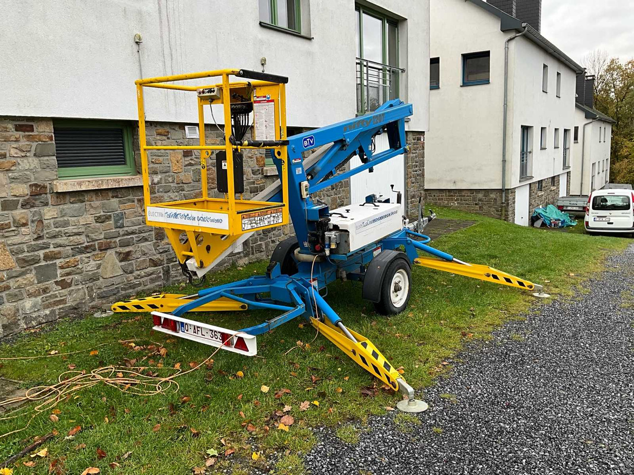Nifty 2001 NIFTY 120 TE AERIAL WORK PLATFORM - Platformë ajrore: foto 1 Nifty 2001 NIFTY 120 TE AERIAL WORK PLATFORM - Platformë ajrore: foto 1