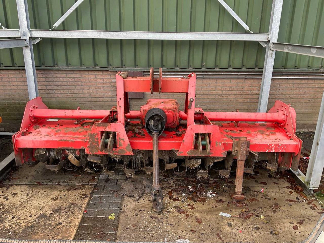 Perugini SF 280 - Freze bujqësore: foto 2 Perugini SF 280 - Freze bujqësore: foto 2