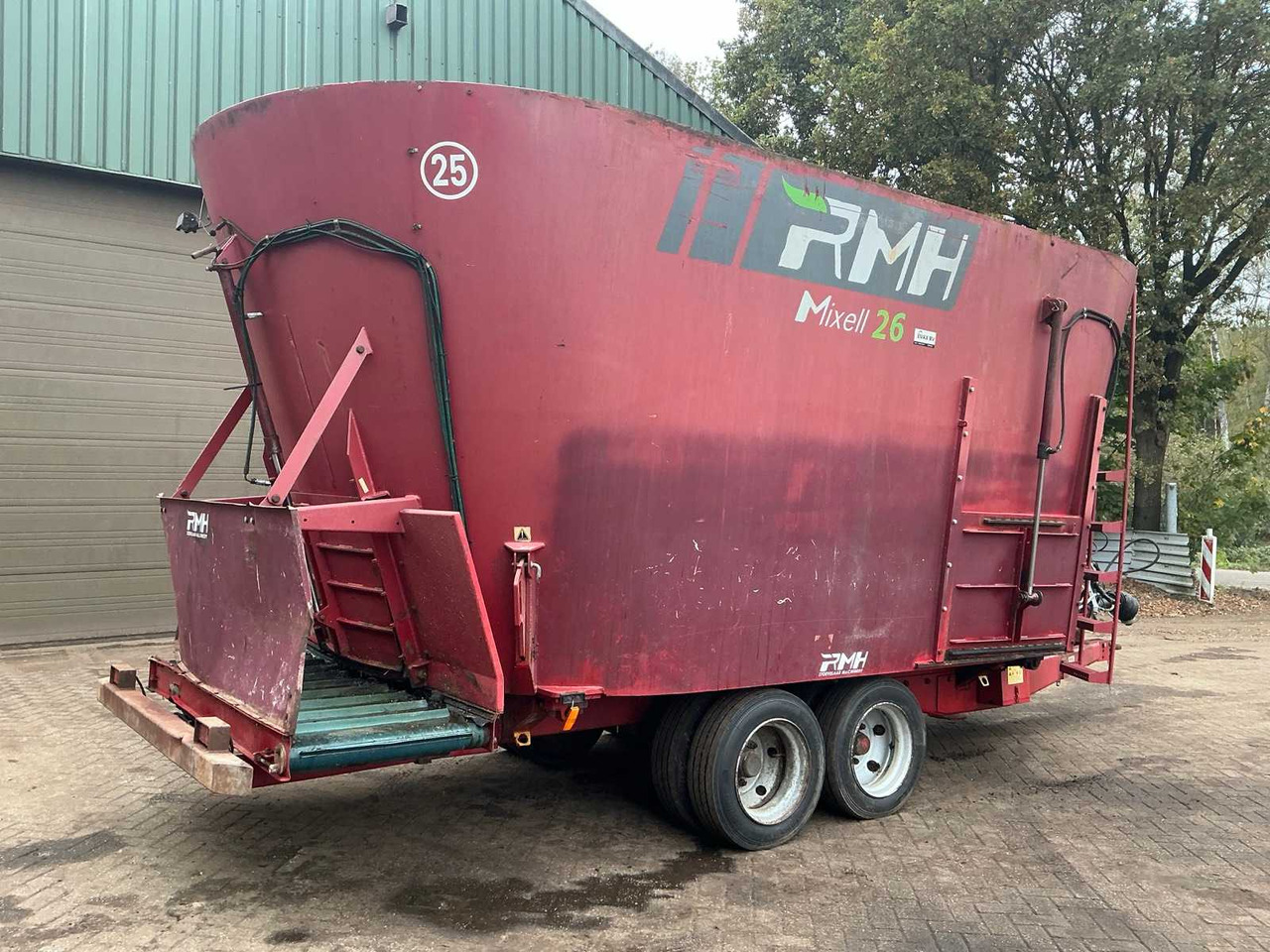 RMH Mixell 26 - Vagon për përzierjen e foragjereve: foto 4 RMH Mixell 26 - Vagon për përzierjen e foragjereve: foto 4