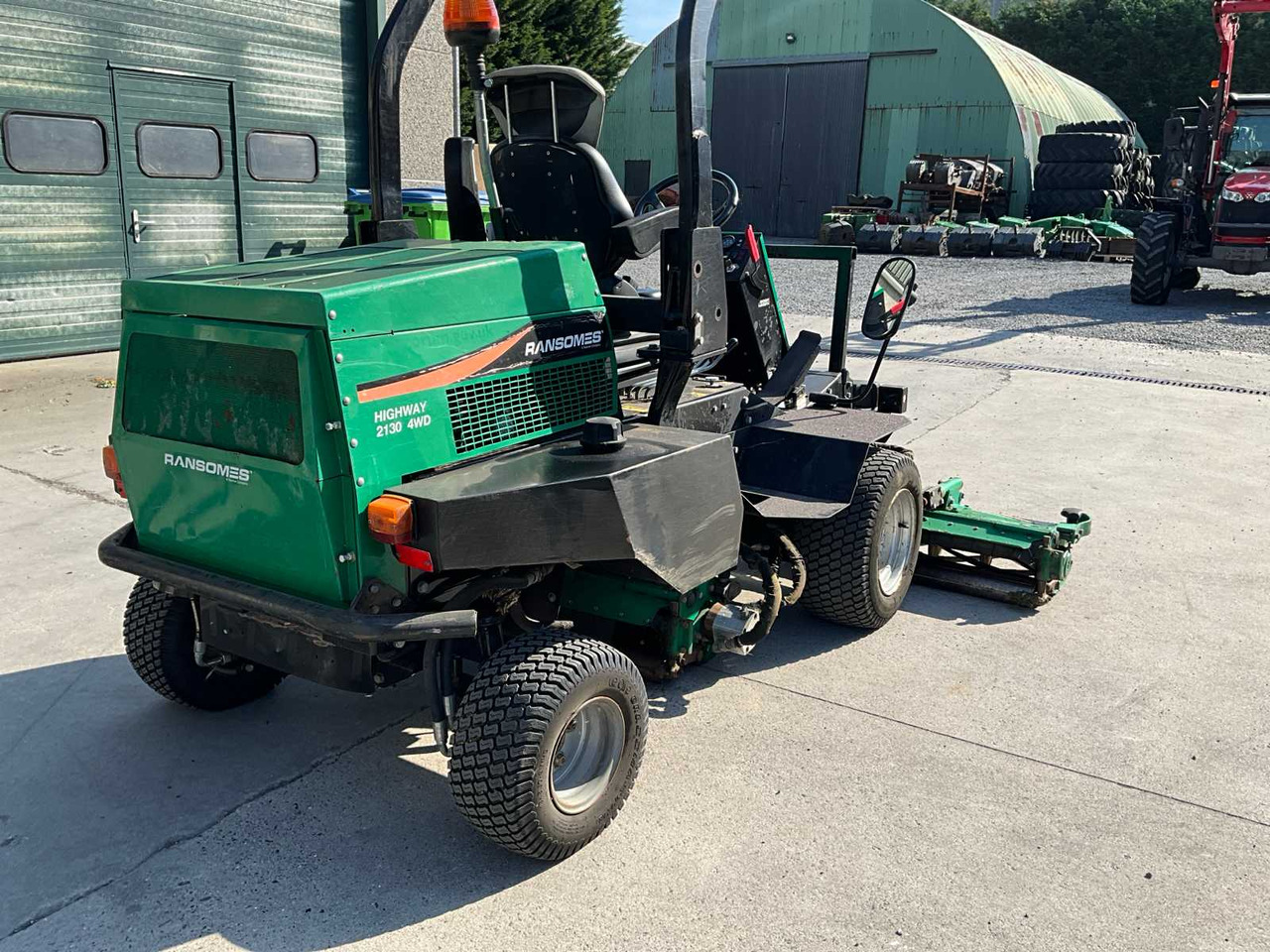 Ransomes Highway 2130 4WD - Trince/ Grirese degesh dhe bari: foto 5 Ransomes Highway 2130 4WD - Trince/ Grirese degesh dhe bari: foto 5