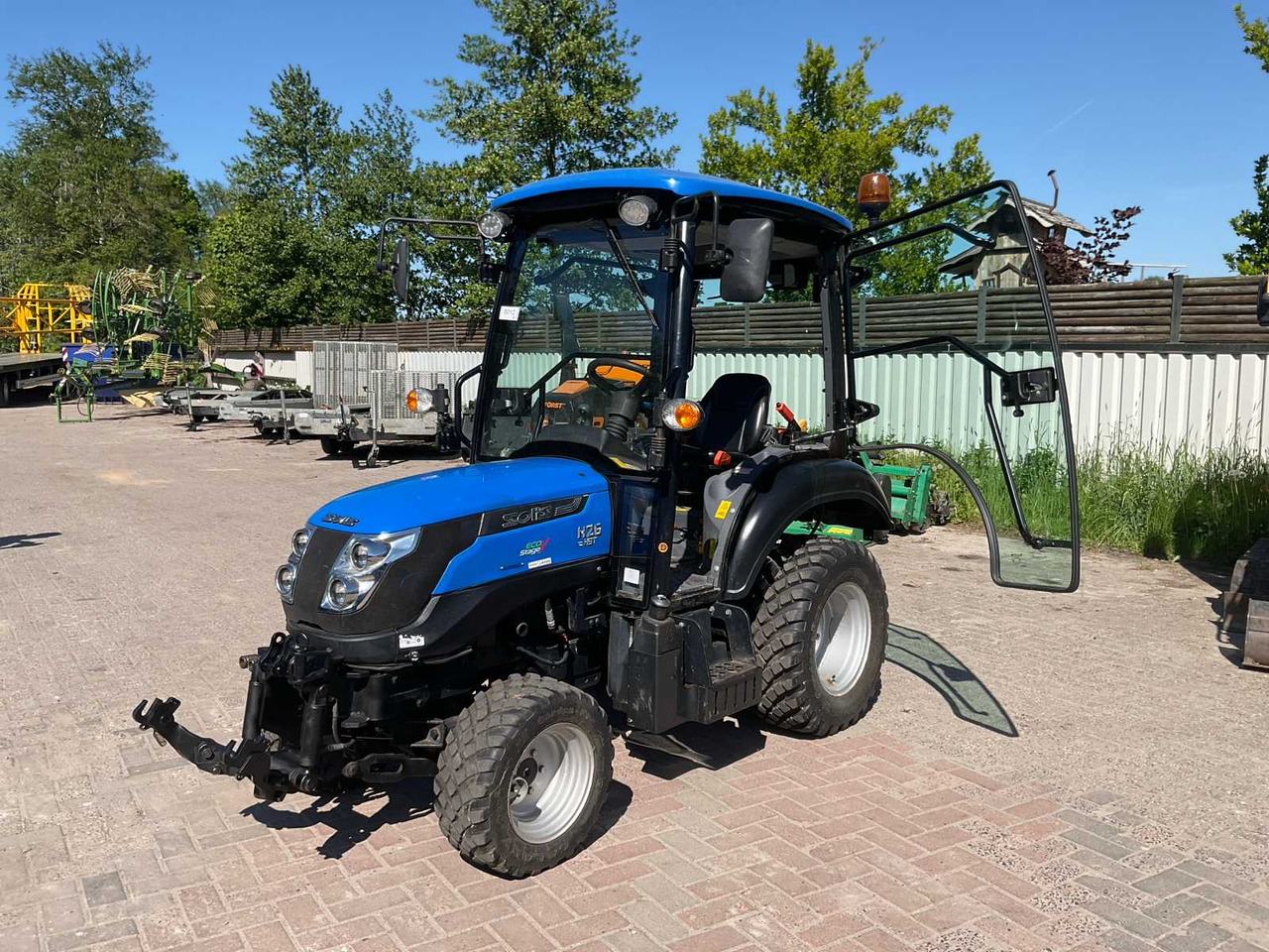 Solis Eco Stage - H 26/HST - Traktor: foto 1 Solis Eco Stage - H 26/HST - Traktor: foto 1