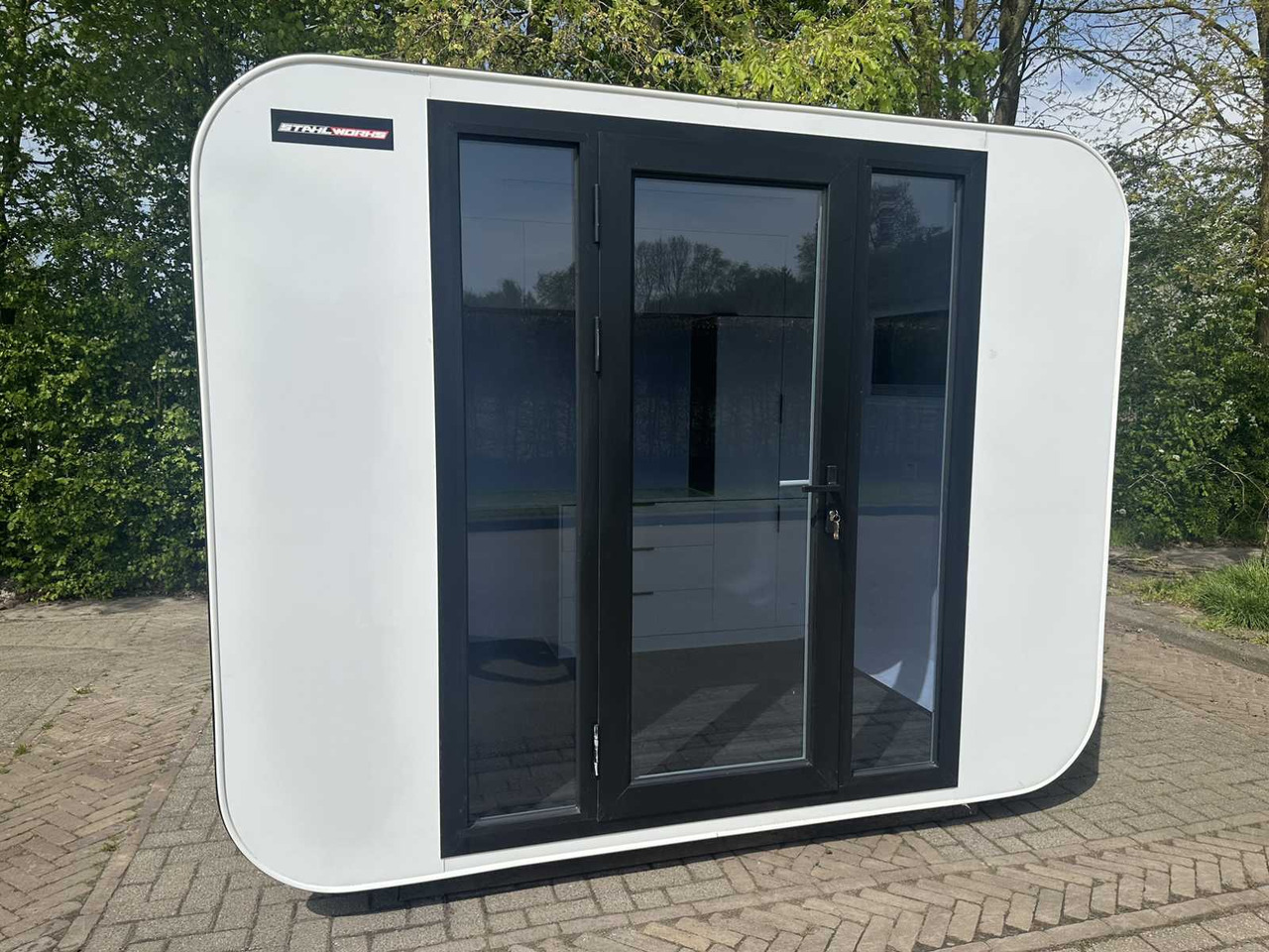 Stahlworks Eco 3000 Wit - Kontejner ndërtimi: foto 1 Stahlworks Eco 3000 Wit - Kontejner ndërtimi: foto 1