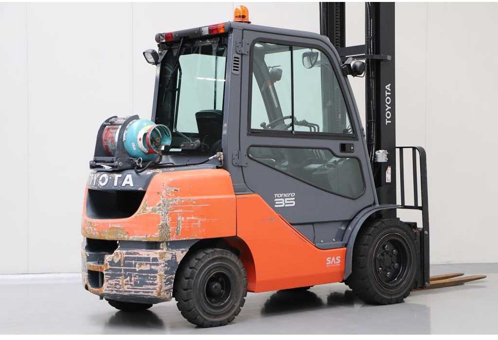 TOYOTA - 02-8FGJF35 - FORKLIFT, SIDESHIFT, 2015, 5M - Pirun ngritës: foto 3 TOYOTA - 02-8FGJF35 - FORKLIFT, SIDESHIFT, 2015, 5M - Pirun ngritës: foto 3