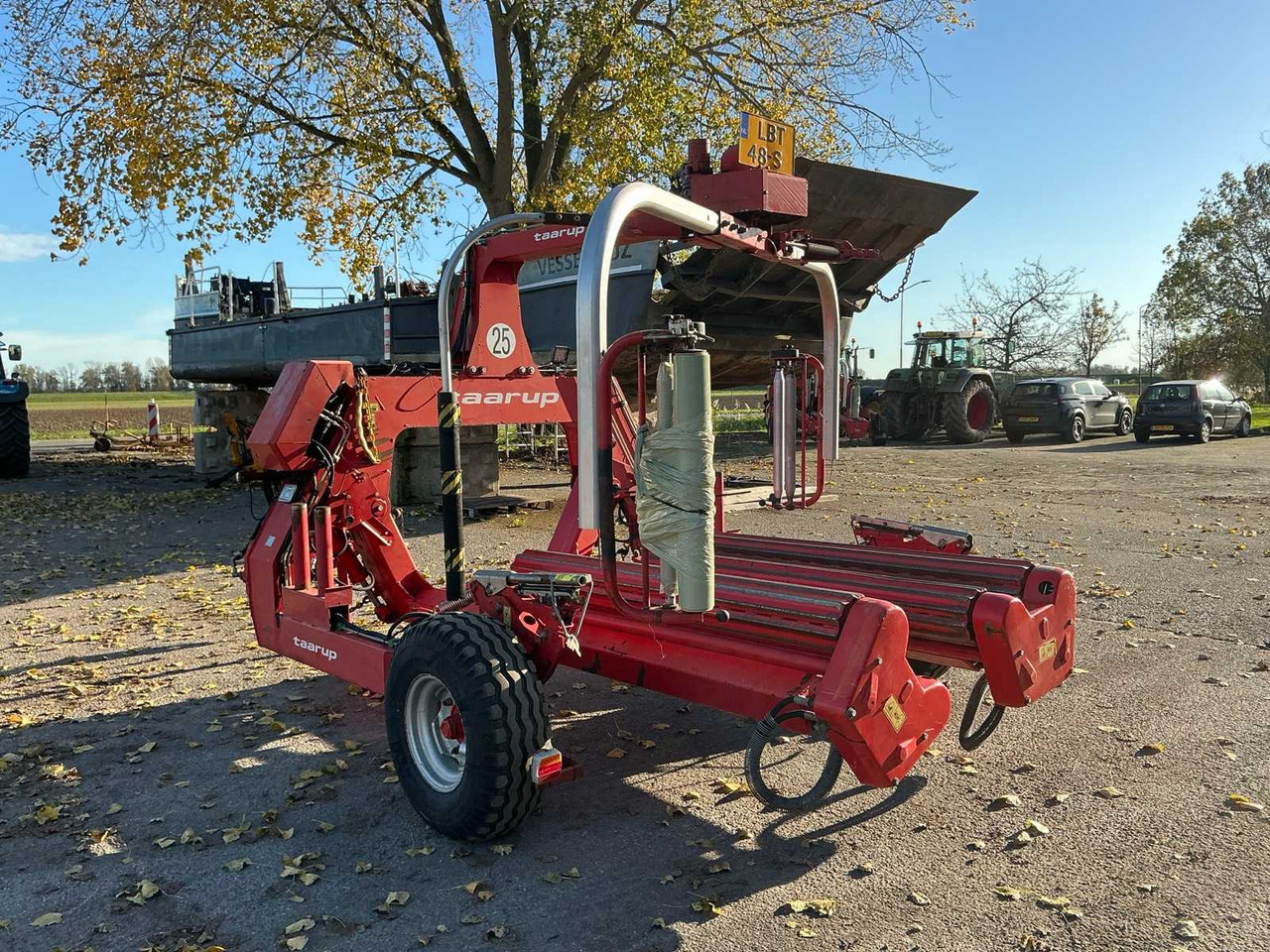 Taarup 7664 - Mbështjellëse dengjesh: foto 3 Taarup 7664 - Mbështjellëse dengjesh: foto 3