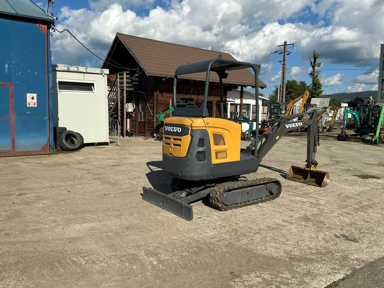 VOLVO EC 18 D - Miniekskavator: foto 4 VOLVO EC 18 D - Miniekskavator: foto 4