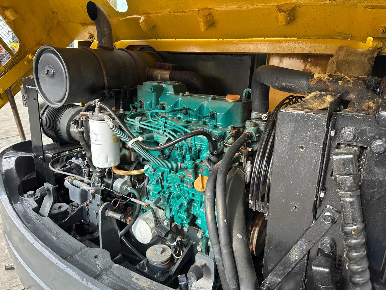Ekskavator me zinxhirë Volvo EC60C: foto 28