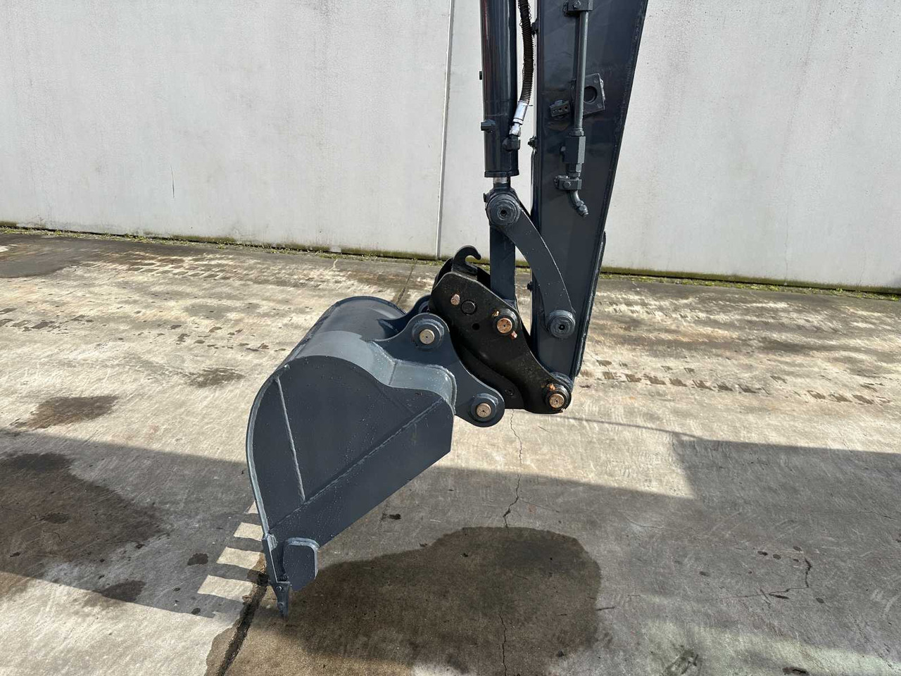 Ekskavator me zinxhirë Volvo EC60C: foto 8