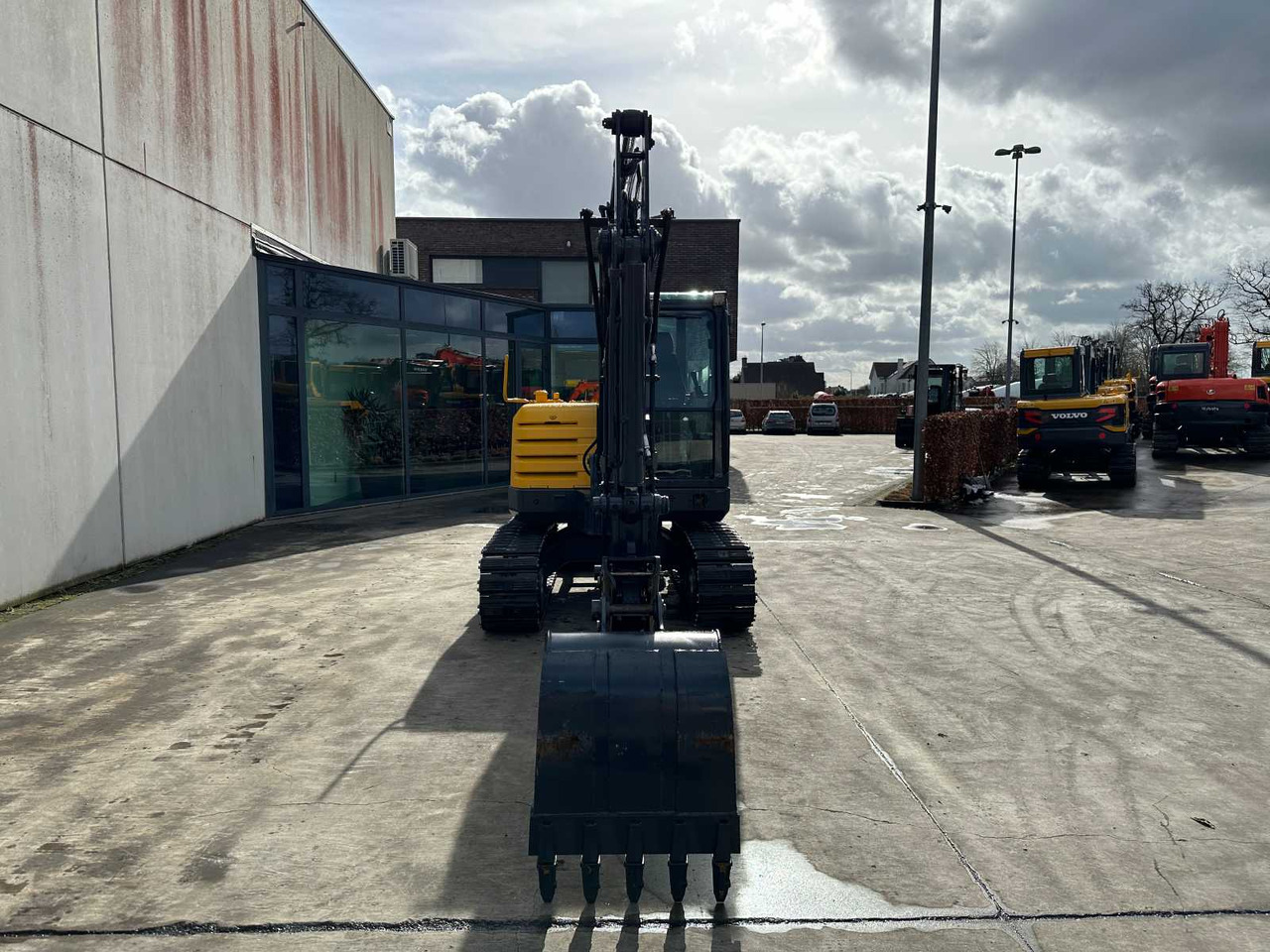 Ekskavator me zinxhirë Volvo EC60C: foto 10