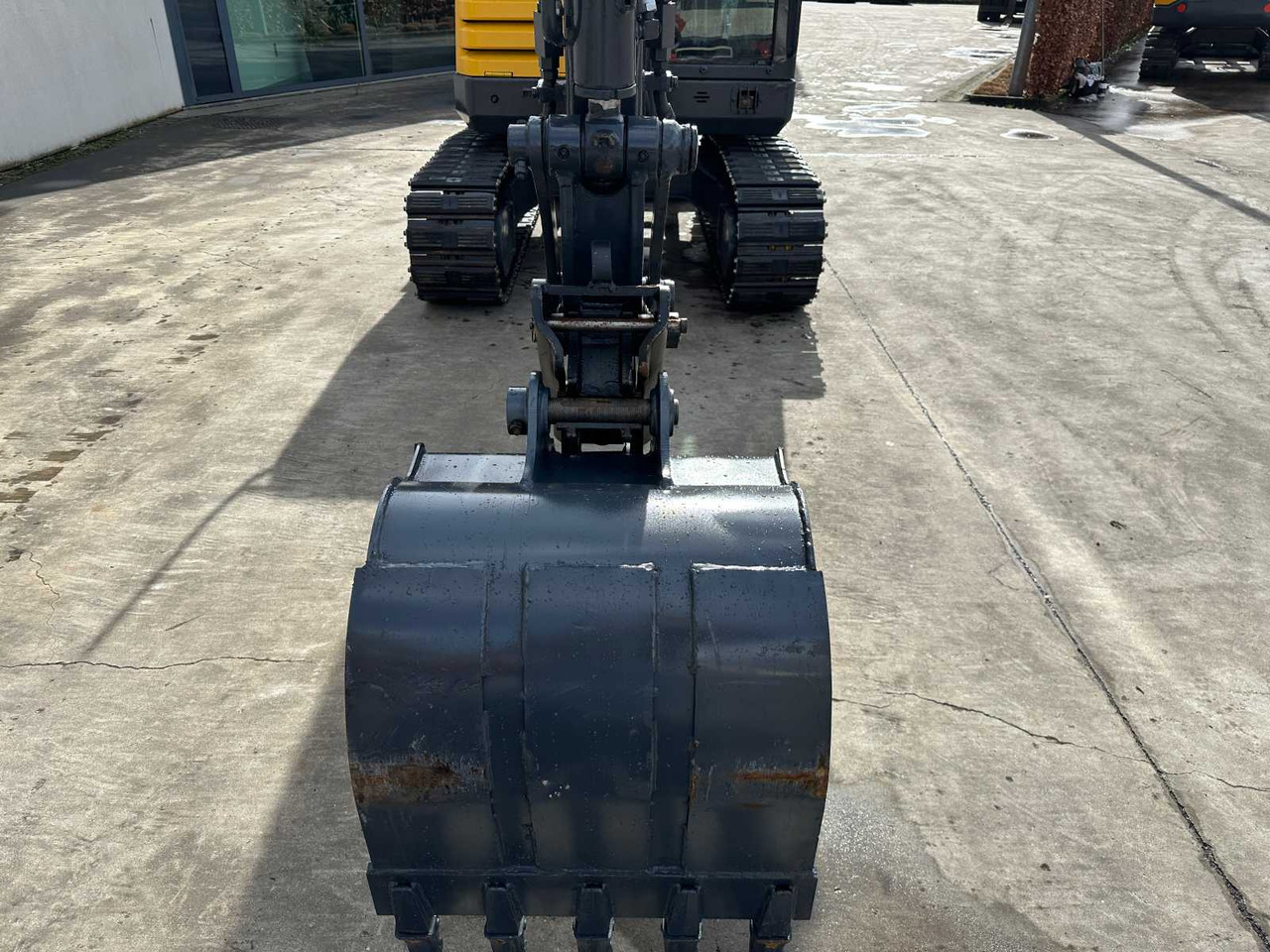 Ekskavator me zinxhirë Volvo EC60C: foto 11