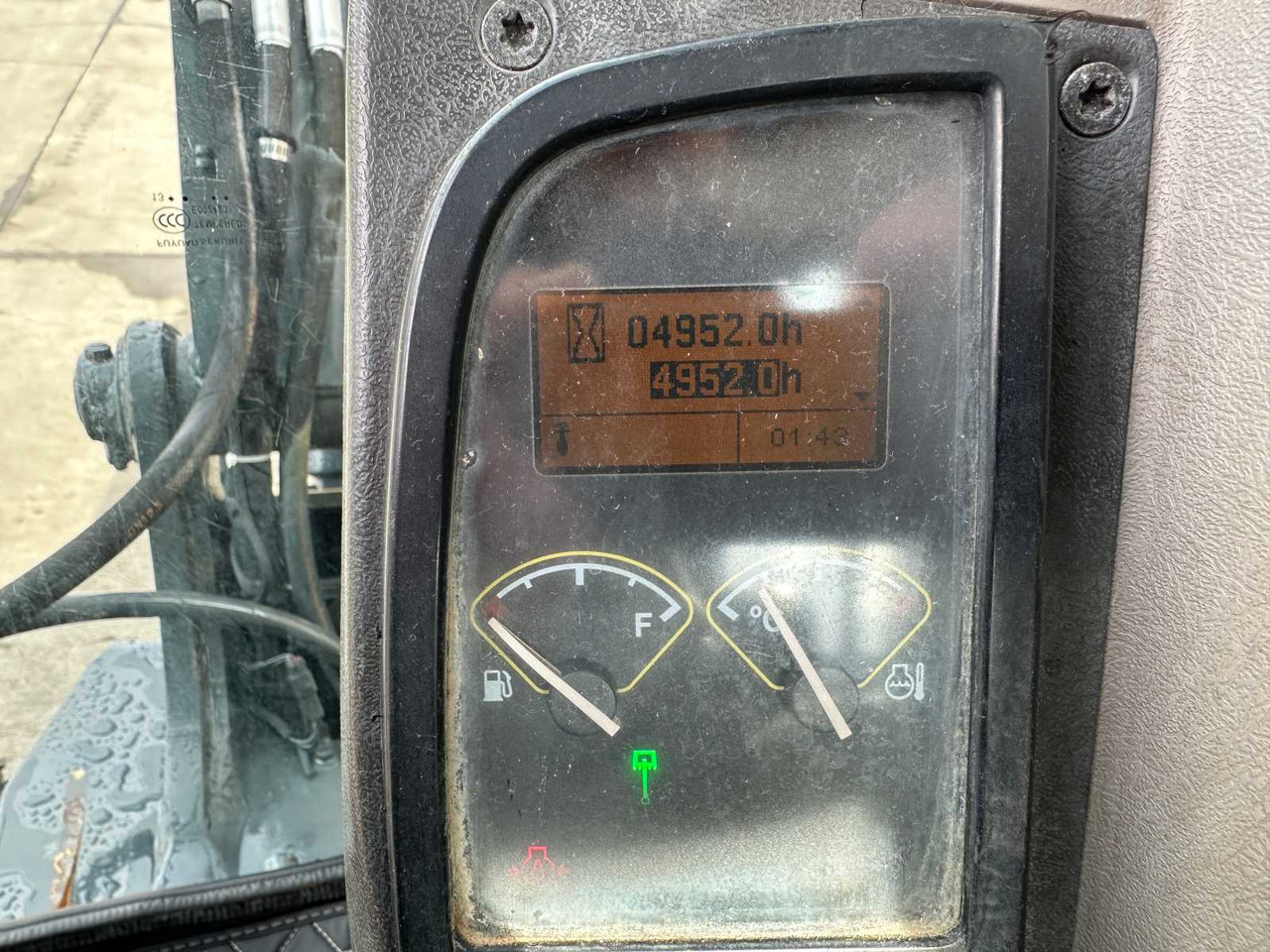 Ekskavator me zinxhirë Volvo EC60C: foto 40
