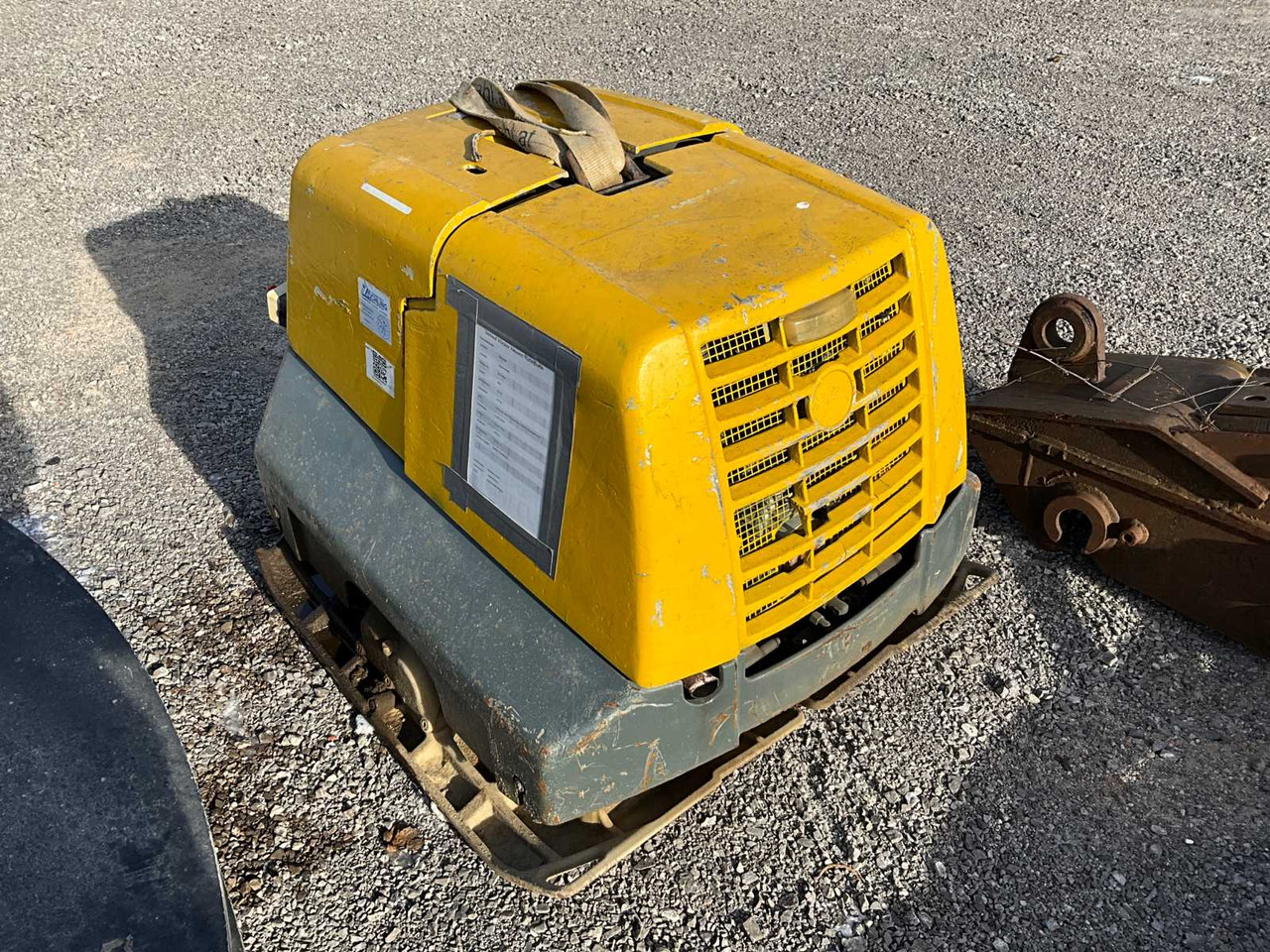 Wacker Neuson DPU130LE - Pllakë vibratori: foto 1 Wacker Neuson DPU130LE - Pllakë vibratori: foto 1