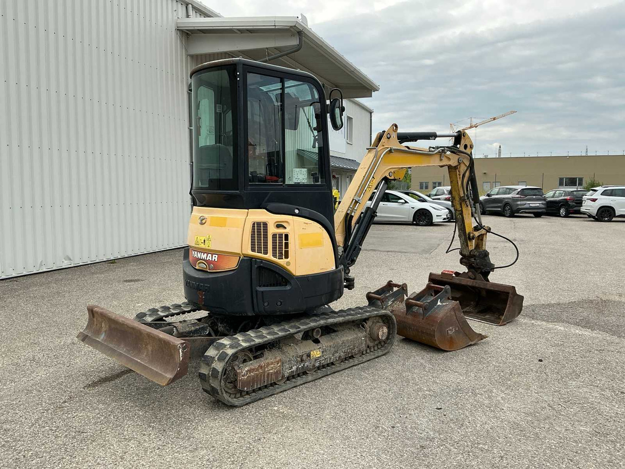 Yanmar VIO25-4 - Ekskavator me zinxhirë: foto 4 Yanmar VIO25-4 - Ekskavator me zinxhirë: foto 4