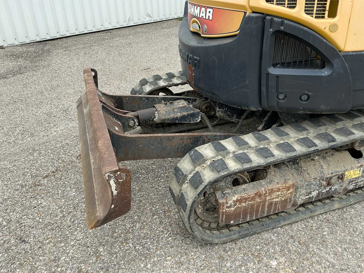 Yanmar VIO25-4 - Ekskavator me zinxhirë: foto 5 Yanmar VIO25-4 - Ekskavator me zinxhirë: foto 5