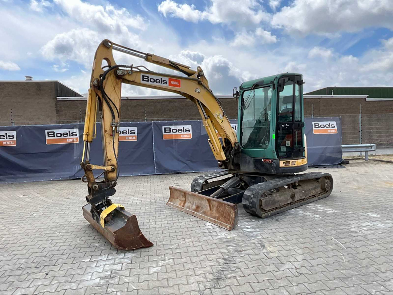 Yanmar ViO50-U - Ekskavator me zinxhirë: foto 1 Yanmar ViO50-U - Ekskavator me zinxhirë: foto 1
