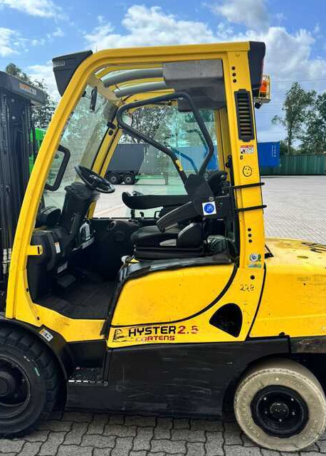 Hyster H2.5FT - Pirun më naftë: foto 5 Hyster H2.5FT - Pirun më naftë: foto 5