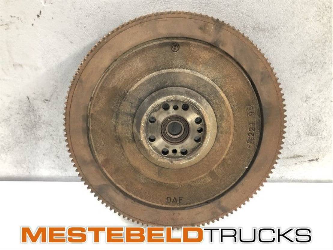 DAF Vliegwiel 620 NS - Motori dhe pjesë këmbimi për Kamioni: foto 1 DAF Vliegwiel 620 NS - Motori dhe pjesë këmbimi për Kamioni: foto 1