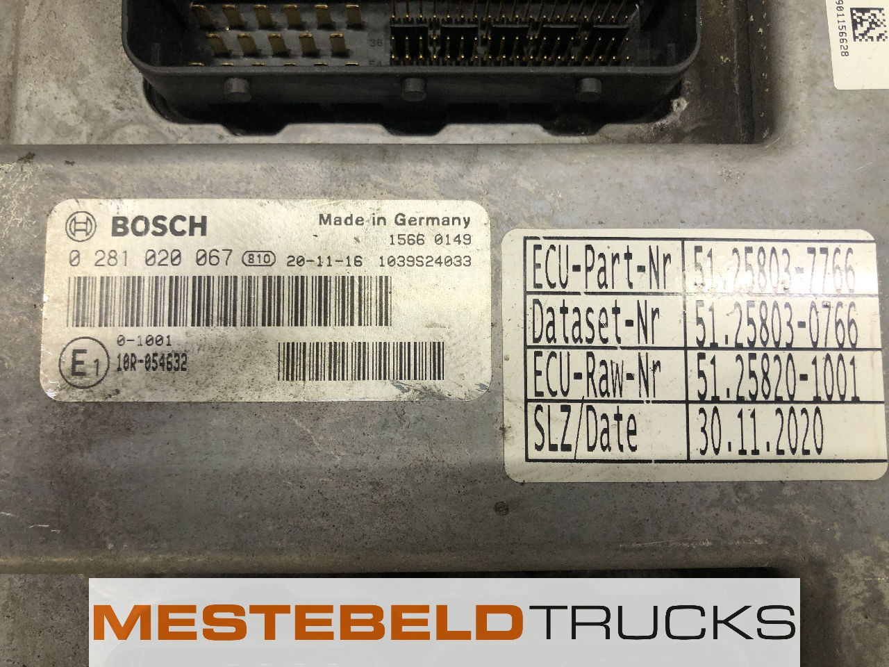 MAN Motor ECU D 2868 LF 06 - Sistemi elektrik për Kamioni: foto 2 MAN Motor ECU D 2868 LF 06 - Sistemi elektrik për Kamioni: foto 2