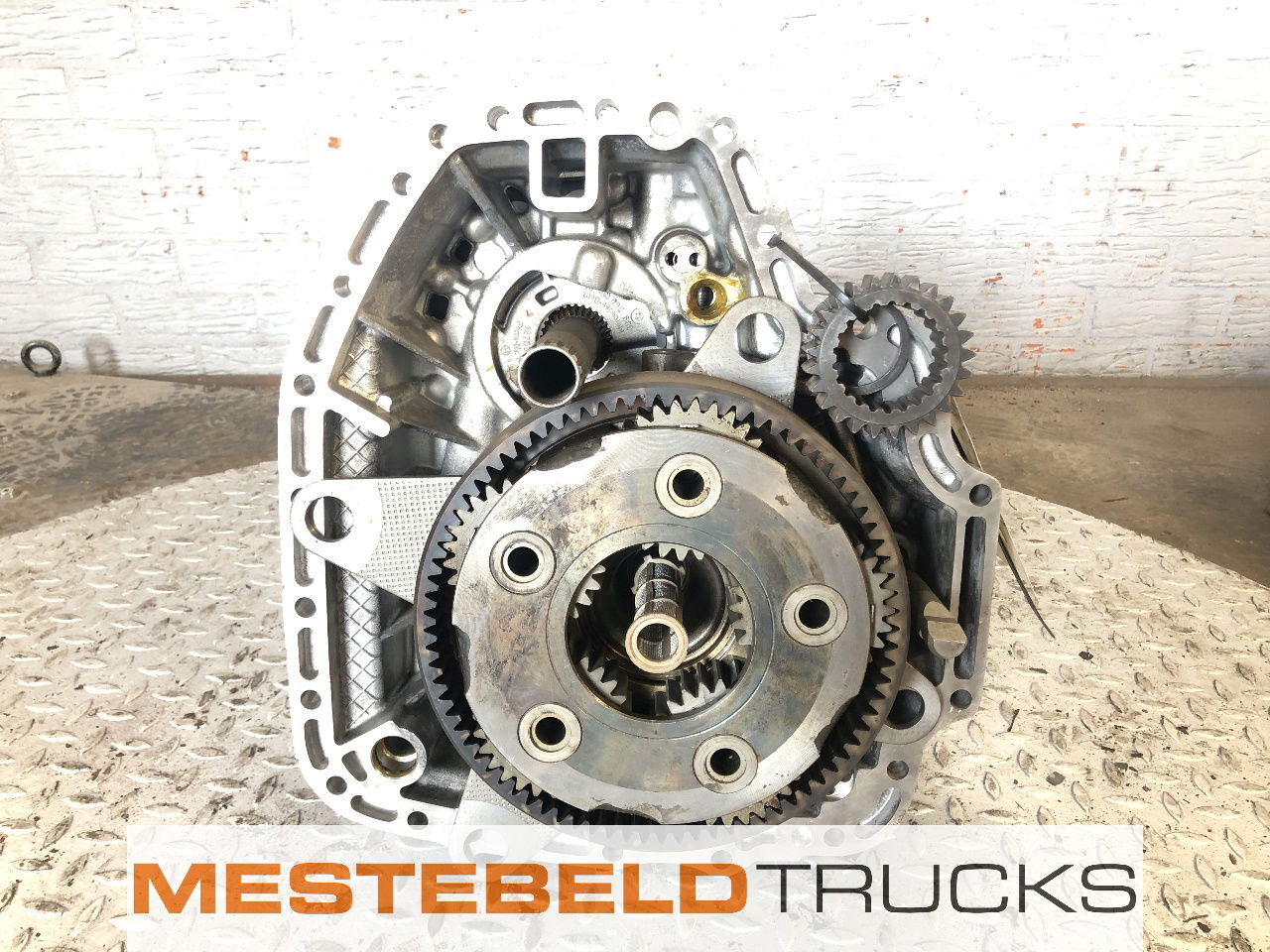 Mercedes-Benz Achtergroep versn bak G155-16 - Kutia e marsheve dhe pjesë këmbimi për Kamioni: foto 1 Mercedes-Benz Achtergroep versn bak G155-16 - Kutia e marsheve dhe pjesë këmbimi për Kamioni: foto 1