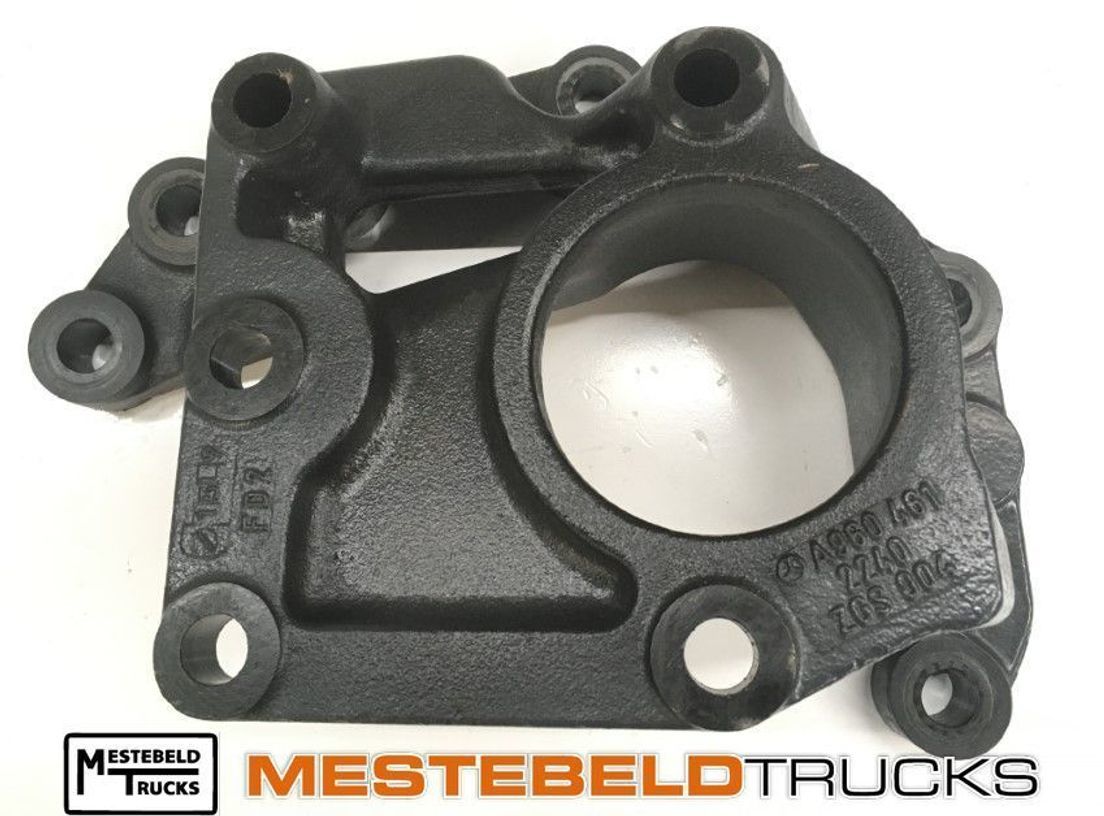 Mercedes-Benz Stuurhuissteun - Kutia e drejtimit për Kamioni: foto 1 Mercedes-Benz Stuurhuissteun - Kutia e drejtimit për Kamioni: foto 1