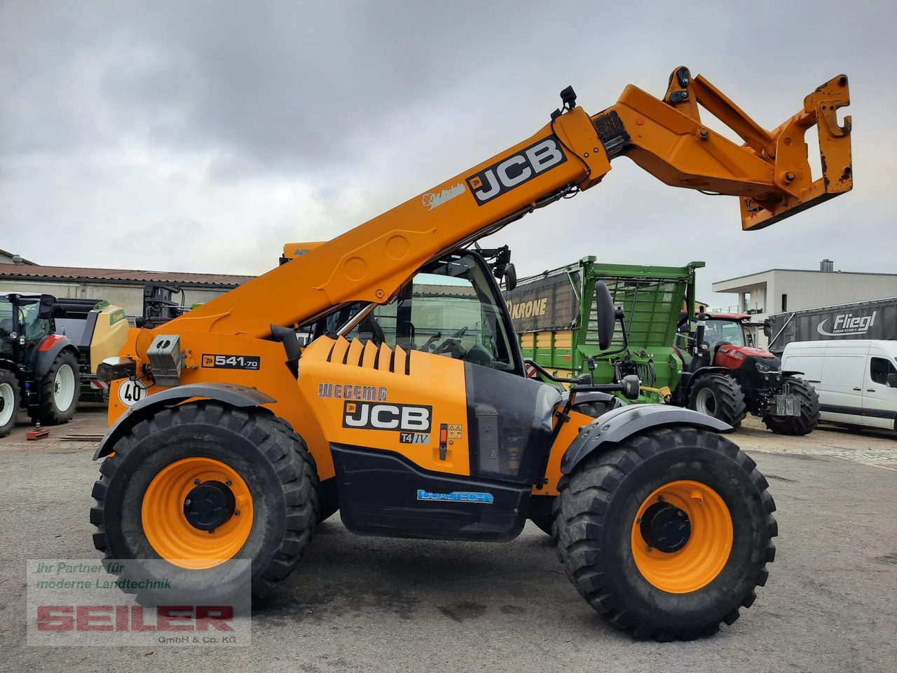 JCB 541-70 Agri Pro DualTec-VT 40km/h - Ekskavator teleskopik: foto 3 JCB 541-70 Agri Pro DualTec-VT 40km/h - Ekskavator teleskopik: foto 3