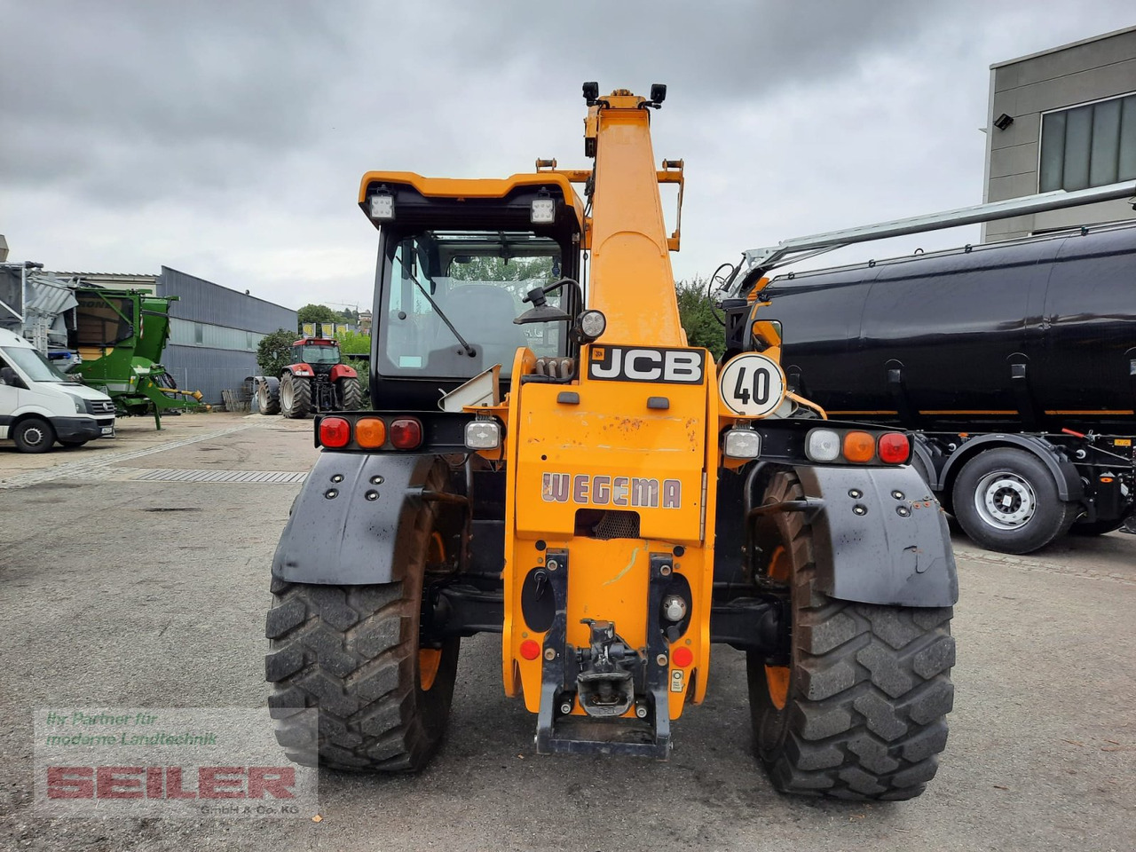 JCB 541-70 Agri Pro DualTec-VT 40km/h - Ekskavator teleskopik: foto 4 JCB 541-70 Agri Pro DualTec-VT 40km/h - Ekskavator teleskopik: foto 4