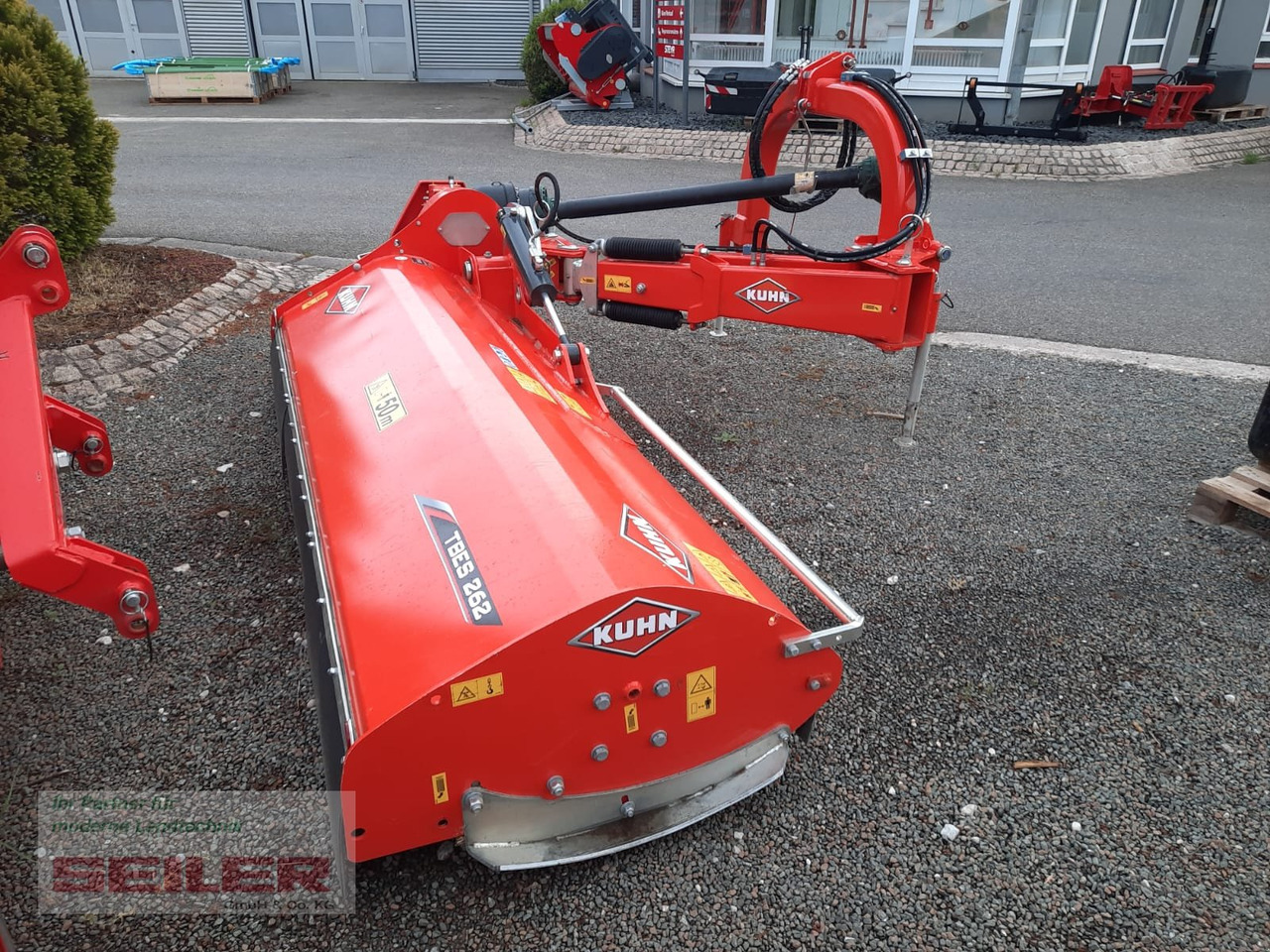 Kuhn TBES 262 Böschungsmulcher - Trince/ Grirese degesh dhe bari: foto 5 Kuhn TBES 262 Böschungsmulcher - Trince/ Grirese degesh dhe bari: foto 5