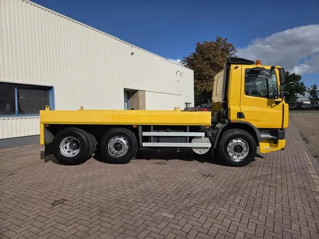 DAF CF 75.250 6x2 Euro 2 Automatic NL-Truck Original KM'S - Kamion kabinë-shasi: foto 2 DAF CF 75.250 6x2 Euro 2 Automatic NL-Truck Original KM'S - Kamion kabinë-shasi: foto 2