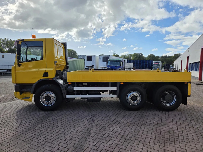 DAF CF 75.250 6x2 Euro 2 Automatic NL-Truck Original KM'S - Kamion kabinë-shasi: foto 3 DAF CF 75.250 6x2 Euro 2 Automatic NL-Truck Original KM'S - Kamion kabinë-shasi: foto 3