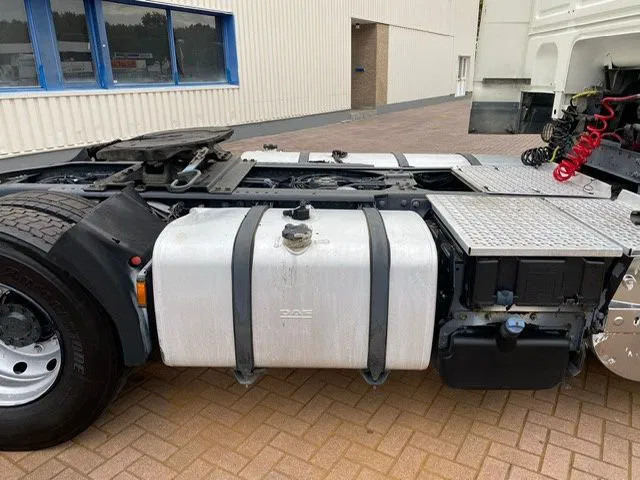 DAF XF 105.410 Euro 5 Automatic Retarder - Gjysmë-kamion: foto 3 DAF XF 105.410 Euro 5 Automatic Retarder - Gjysmë-kamion: foto 3