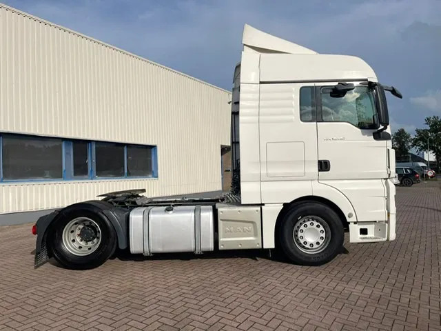 MAN TGX 18.480 Euro 6 Retarder 2 tanks - Gjysmë-kamion: foto 2 MAN TGX 18.480 Euro 6 Retarder 2 tanks - Gjysmë-kamion: foto 2