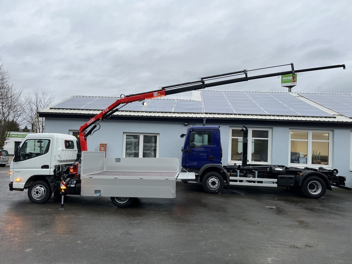 FUSO 3S15 Alu Pritsche 2.80m Ladekran Funk! - Kamioncine me karroceri: foto 3 FUSO 3S15 Alu Pritsche 2.80m Ladekran Funk! - Kamioncine me karroceri: foto 3