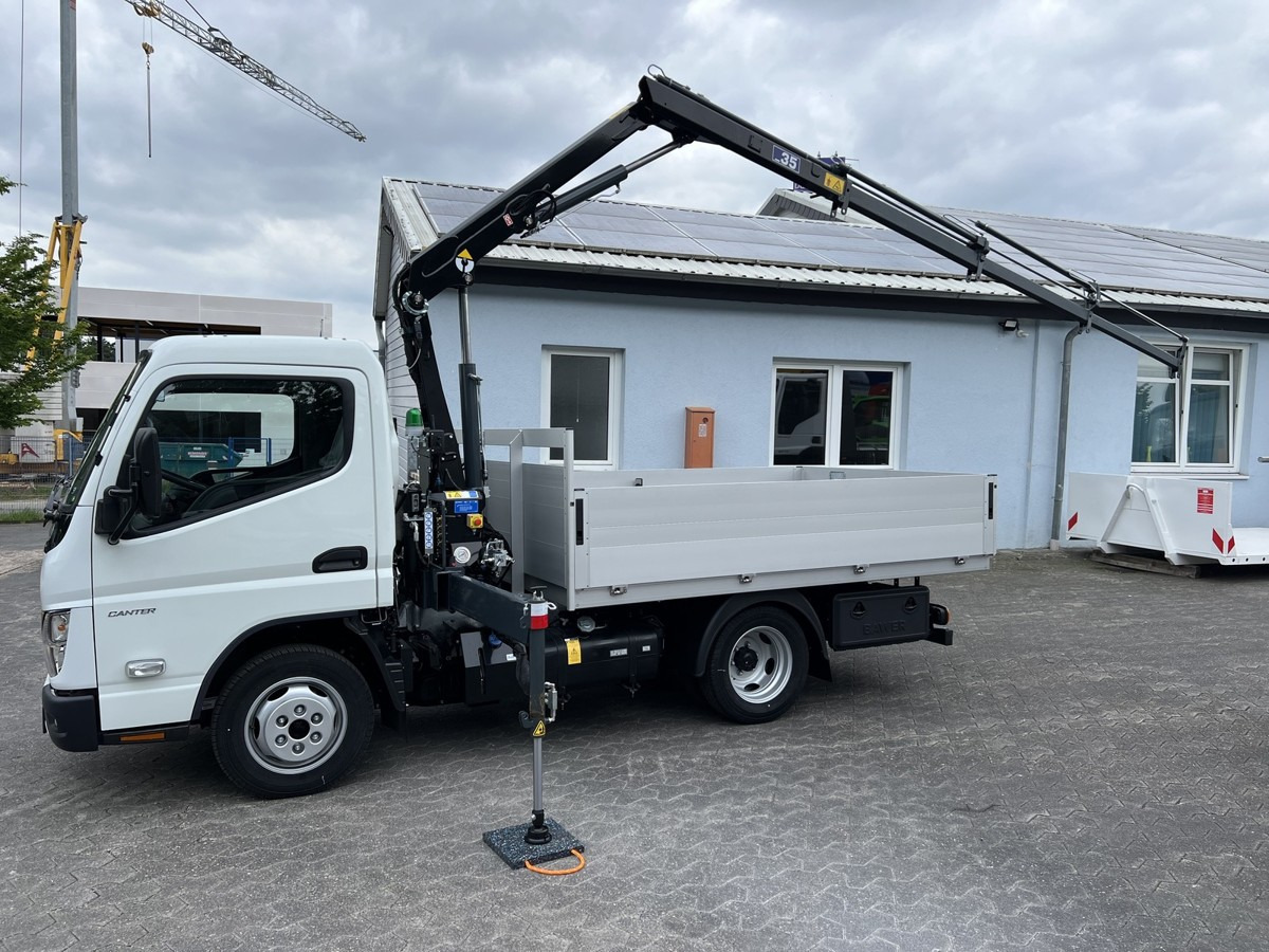 FUSO 3S15 Alu Pritsche 2.80m Ladekran - Kamioncine me karroceri: foto 2 FUSO 3S15 Alu Pritsche 2.80m Ladekran - Kamioncine me karroceri: foto 2