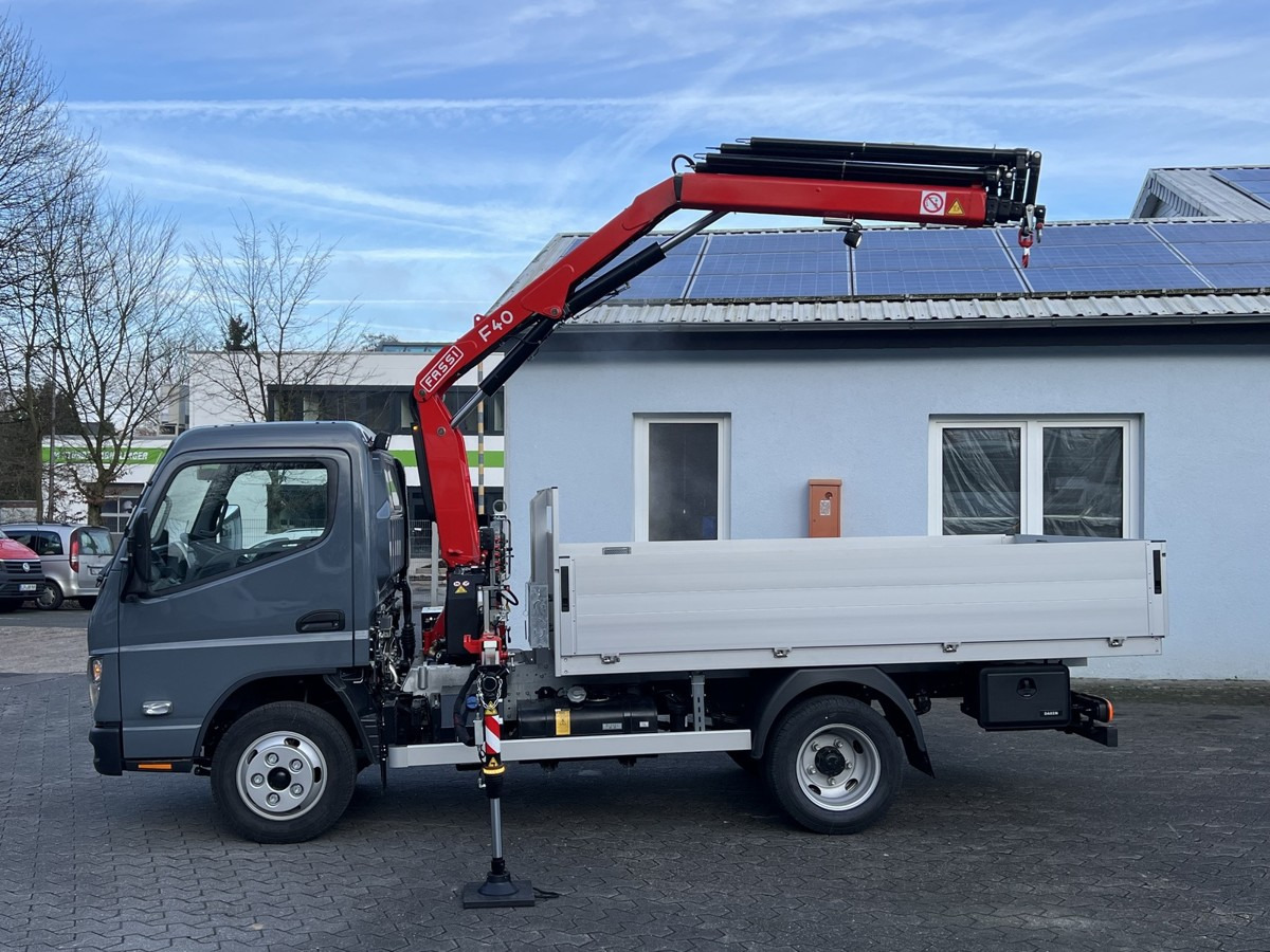 FUSO 6S15 Pritsche 3.0m Kran 4xhydr. Funk! - Kamion me vinç, Kamion me karroceri të hapur: foto 3 FUSO 6S15 Pritsche 3.0m Kran 4xhydr. Funk! - Kamion me vinç, Kamion me karroceri të hapur: foto 3